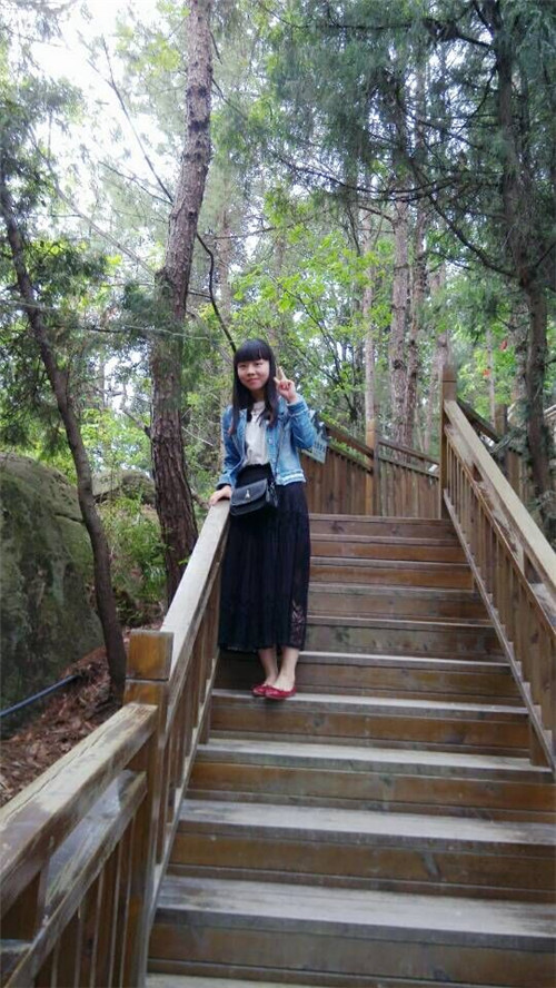 苟薇 2011级日语专业专升本